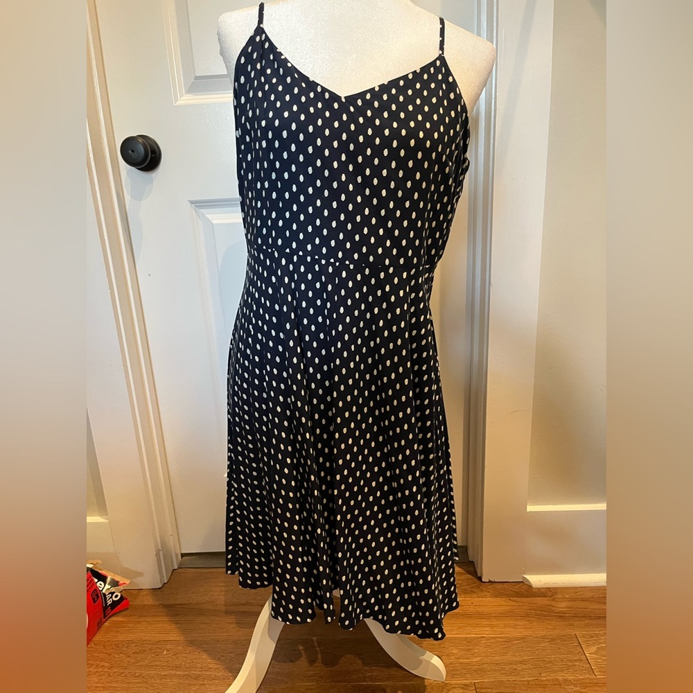 Fun Gap Black and White Polka Dot Midi Dress